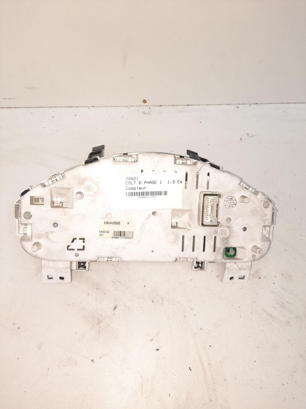 Compteur MITSUBISHI COLT 6 PHASE 1 Essence - 1