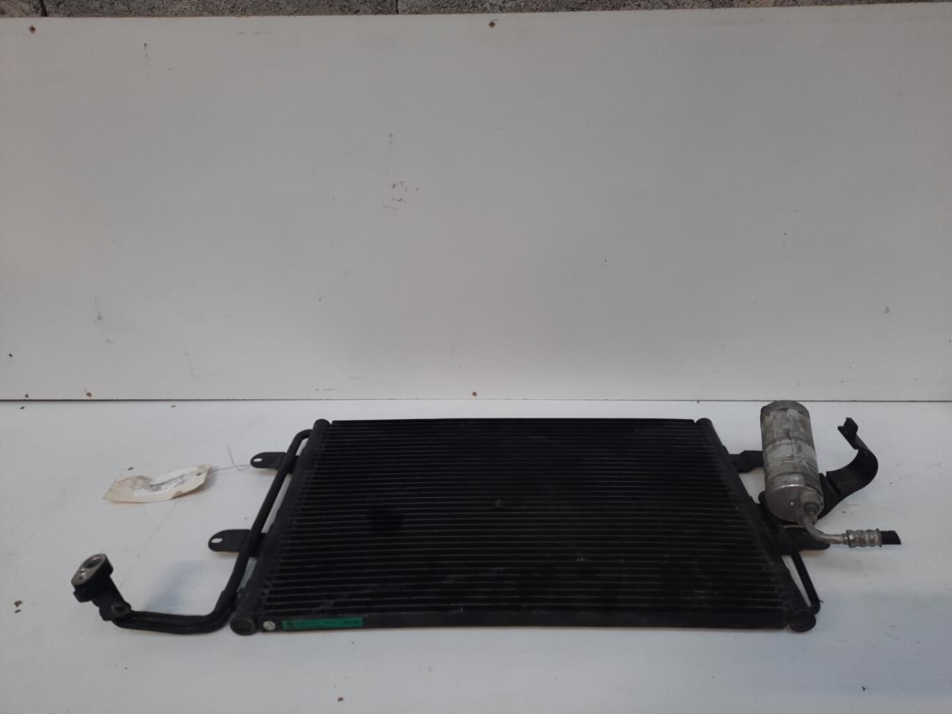 Condenseur de clim VOLKSWAGEN BORA Diesel - 1