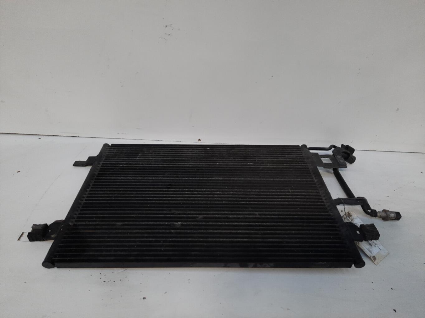 Condenseur de clim AUDI A4 1 PHASE 2 Diesel - 1