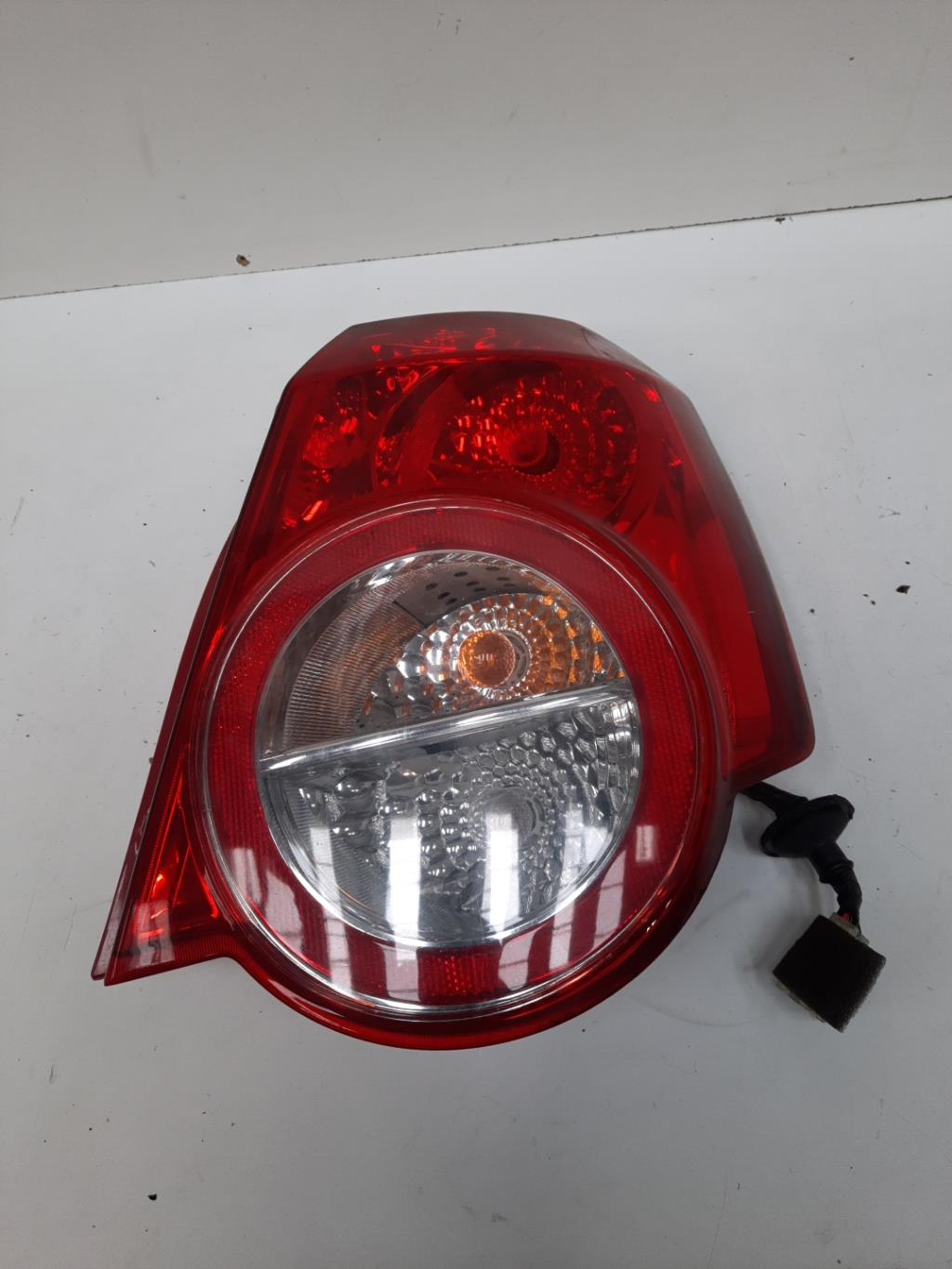 Fanale posteriore principale destro (luci) CHEVROLET AVEO 1 Gasolina - 1