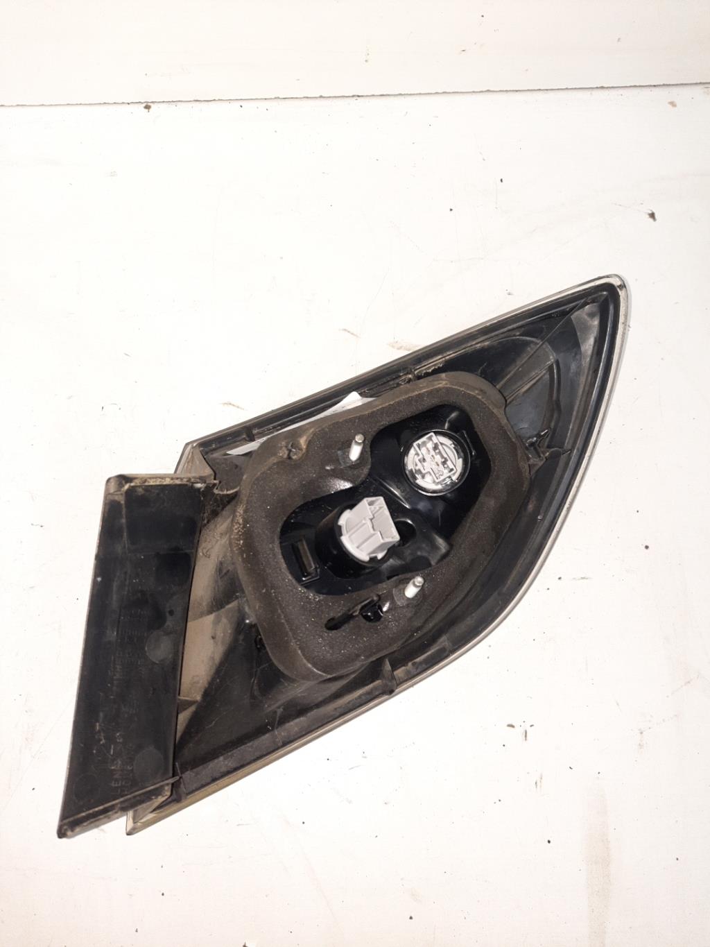 Fanale posteriore principale sinistro (luci) MAZDA 3 1 PHASE 1 Gasolina - 1
