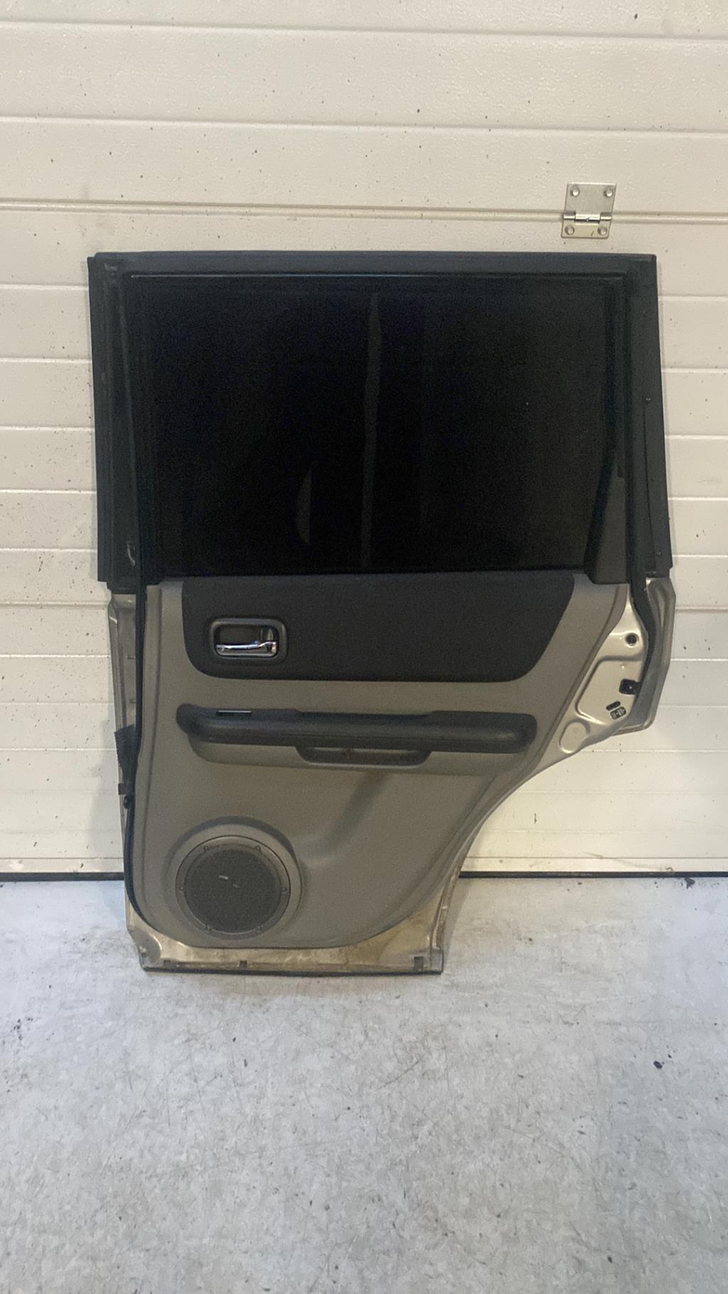 Portiera posteriore destra NISSAN X-TRAIL 1 PHASE 2 Diésel - 1