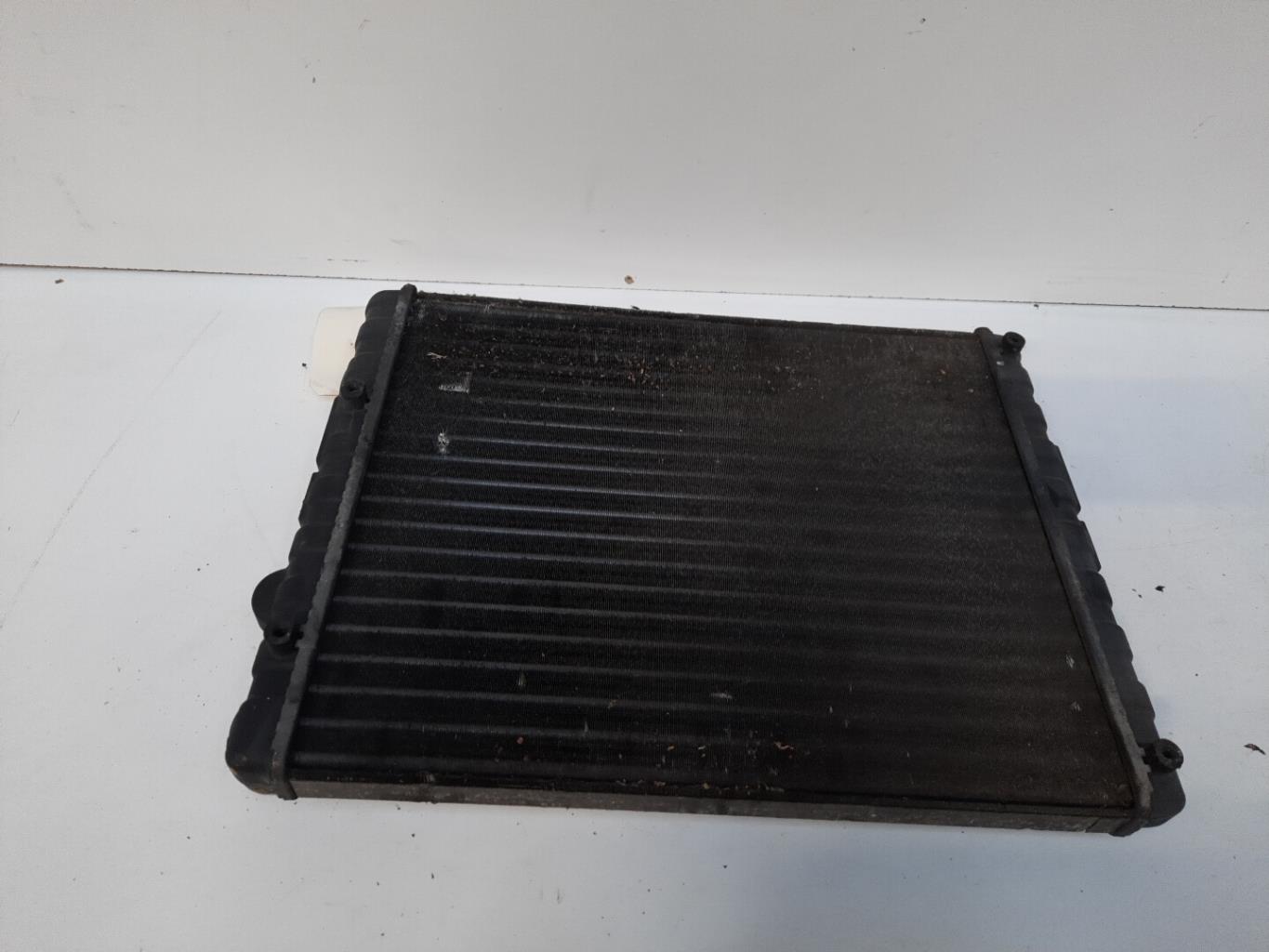 Radiateur eau VOLKSWAGEN POLO 3 PHASE 1 Essence - 1