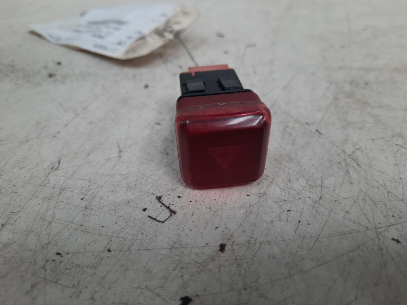 Bouton de warning CITROEN C3 PICASSO PHASE 1 Diesel - 1