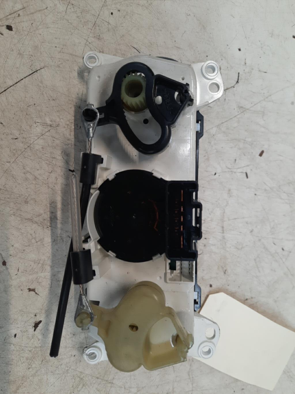 Commande chauffage DODGE CALIBER Diesel - 1