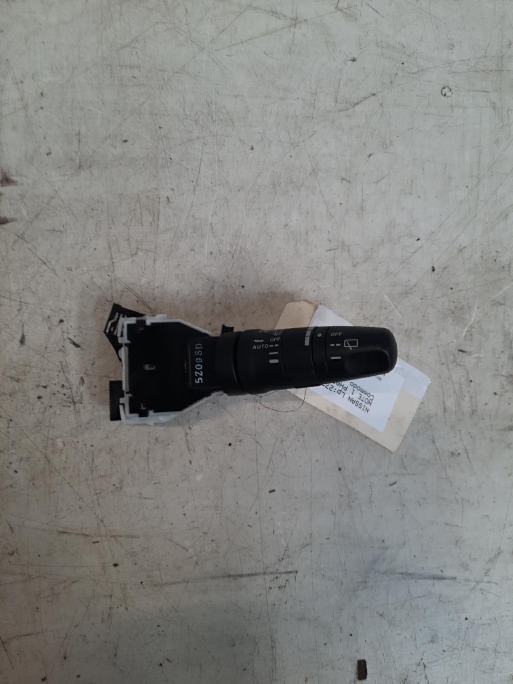 Commodo d'essuie glaces NISSAN NOTE 1 PHASE 1 Diesel - 1