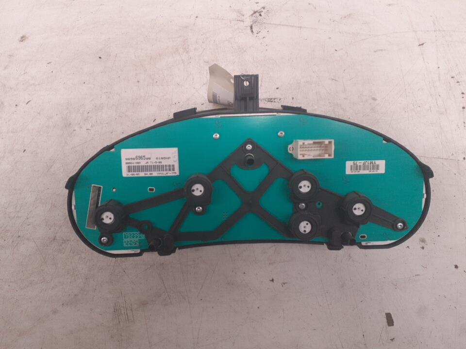 Compteur PEUGEOT 206 PHASE 1 CABRIOLET Diesel - 1