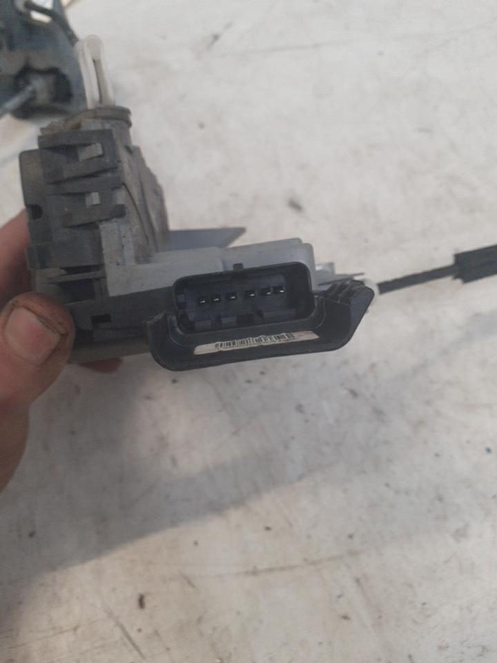 Chiusura centralizzata anteriore destra CITROEN C5 2 Diésel - 1