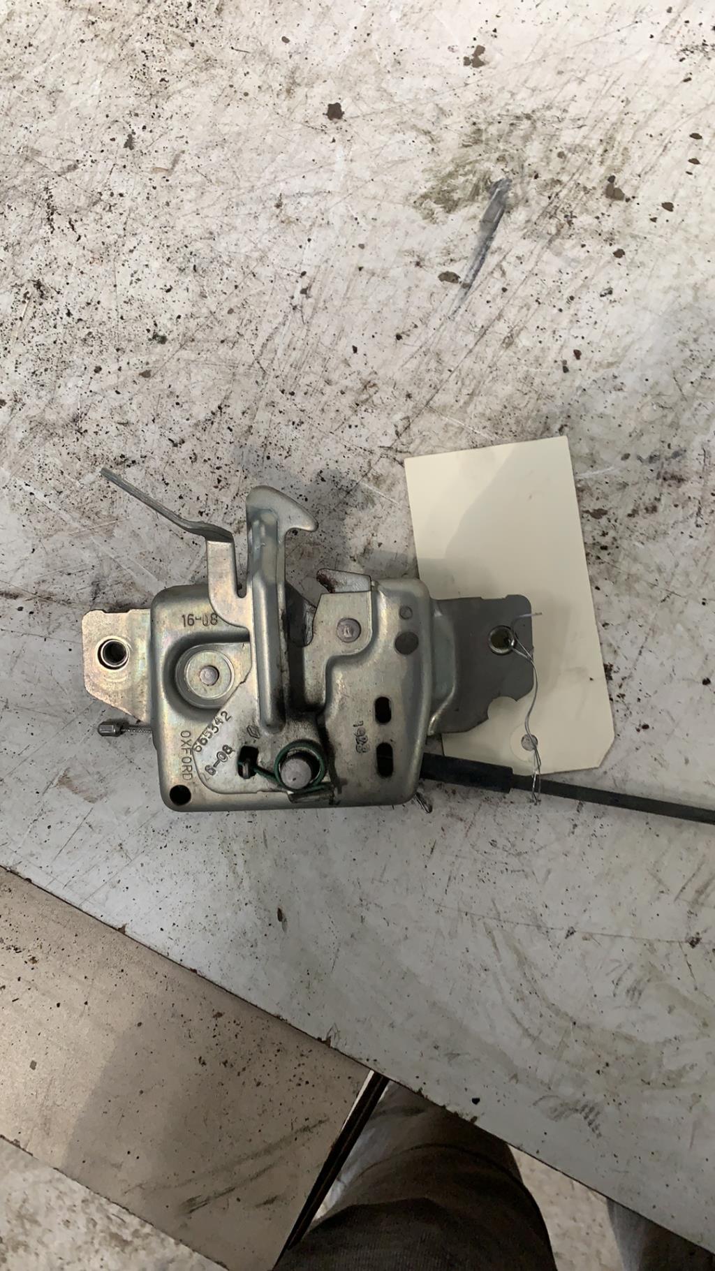 Fermeture de capot RENAULT CLIO 3 PHASE 1 Diesel - 1