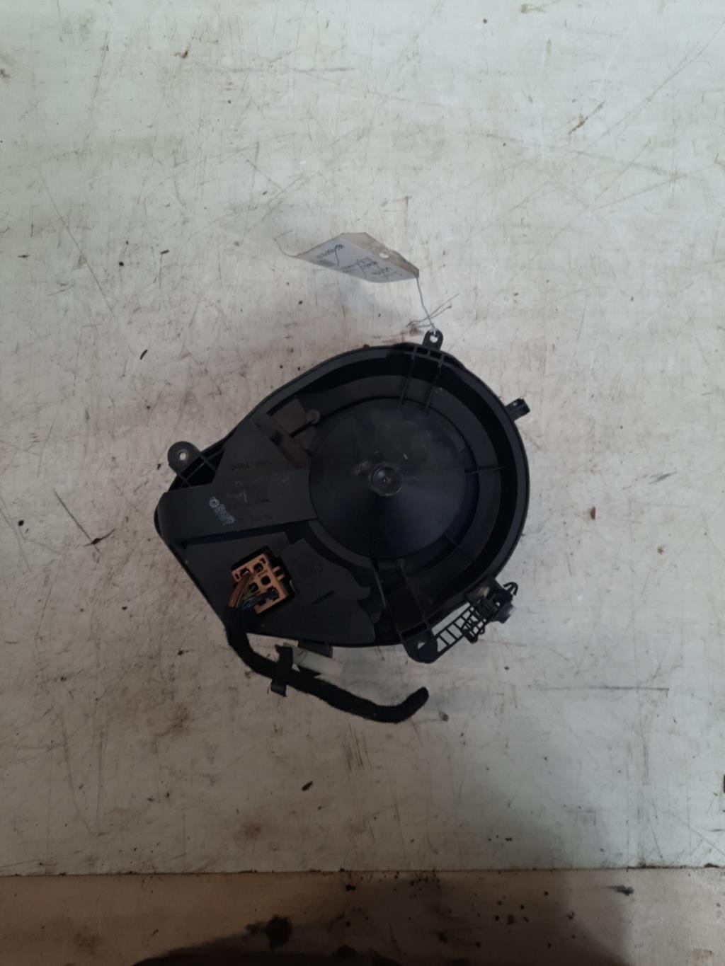 Pulseur d'air AUDI A4 1 AVANT PHASE 2 BREAK Diesel - 1