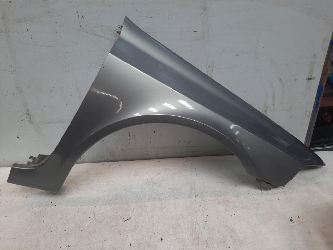 Parafango anteriore destro RENAULT LAGUNA 2 PHASE 1 Diésel - 1