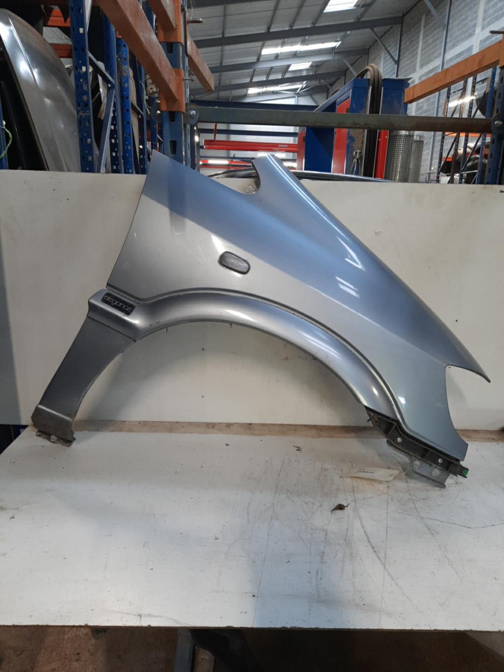 Parafango anteriore destro OPEL ZAFIRA A PHASE 2 Diésel - 1