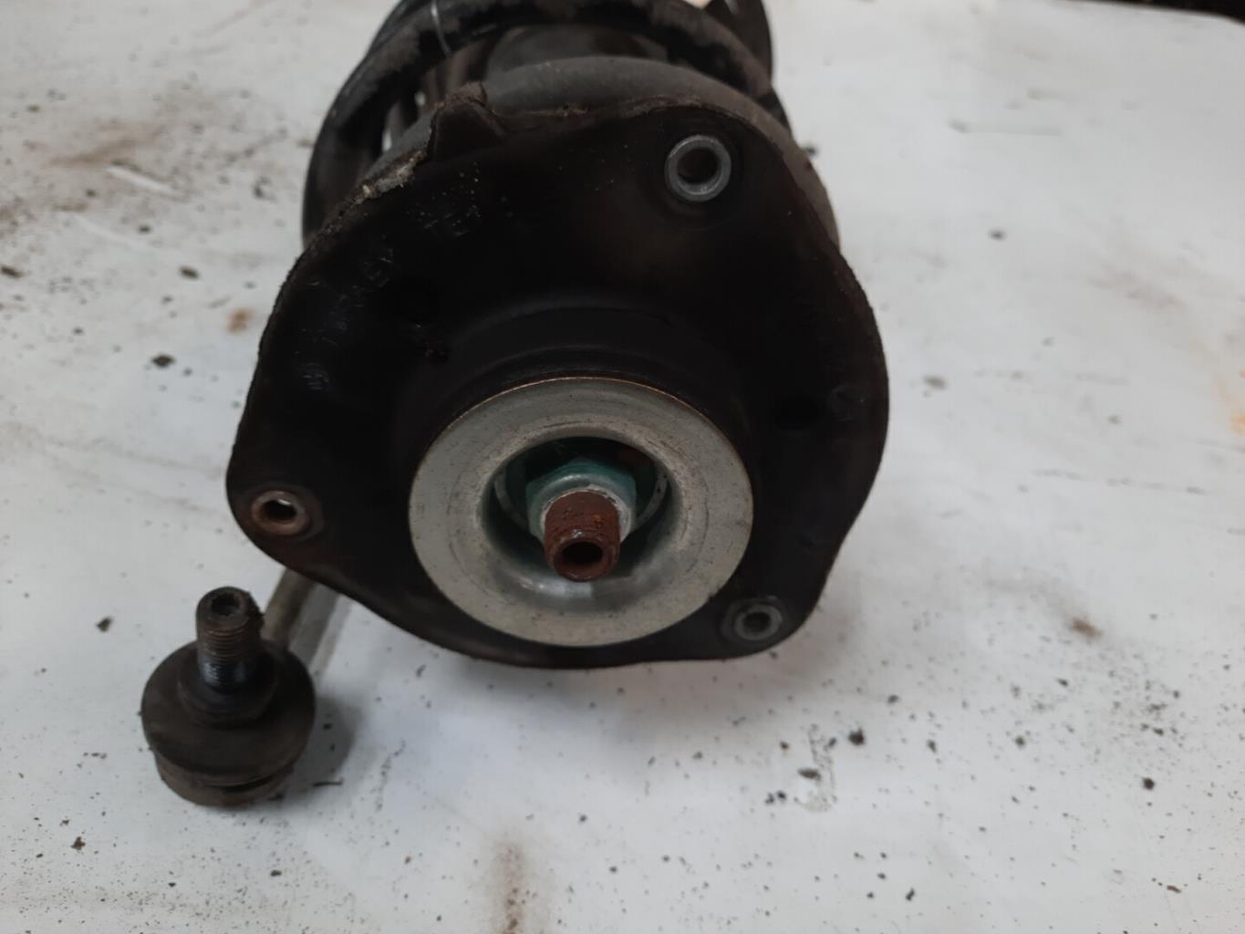 Ammortizzatore anteriore destro VOLKSWAGEN PASSAT 5 BREAK Diésel - 1