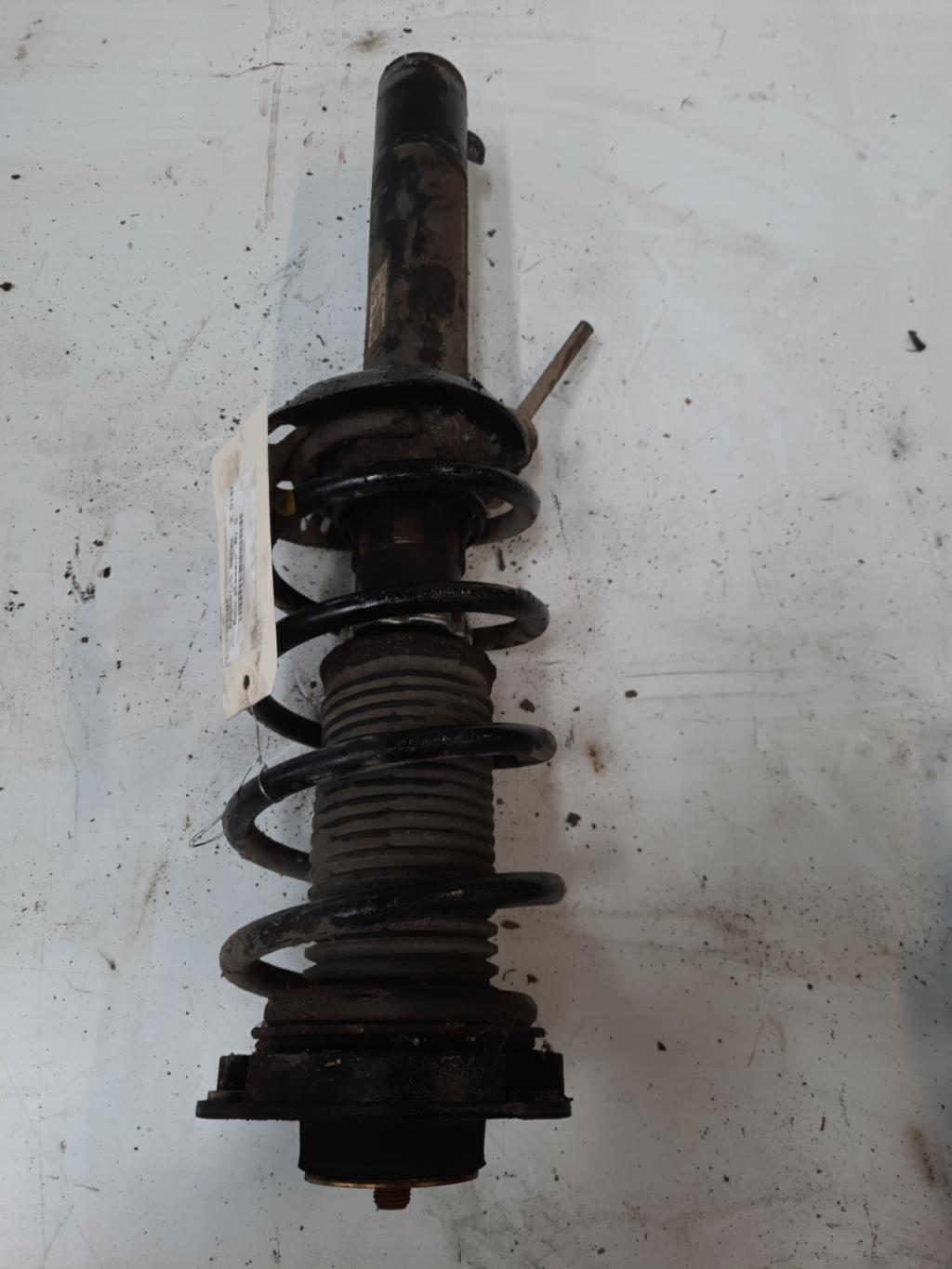 Ammortizzatore anteriore sinistro VOLKSWAGEN PASSAT 5 BREAK Diésel - 1