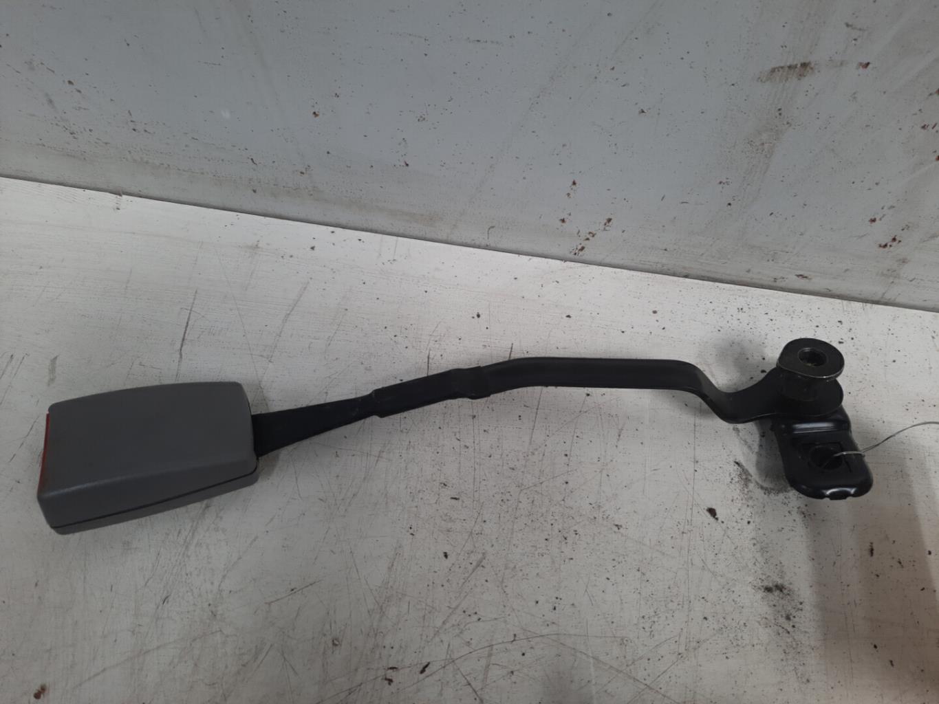 Aggancio cintura sicurezza anteriore destro VOLKSWAGEN NEW BEETLE 1 PHASE 1 Gasolina - 1