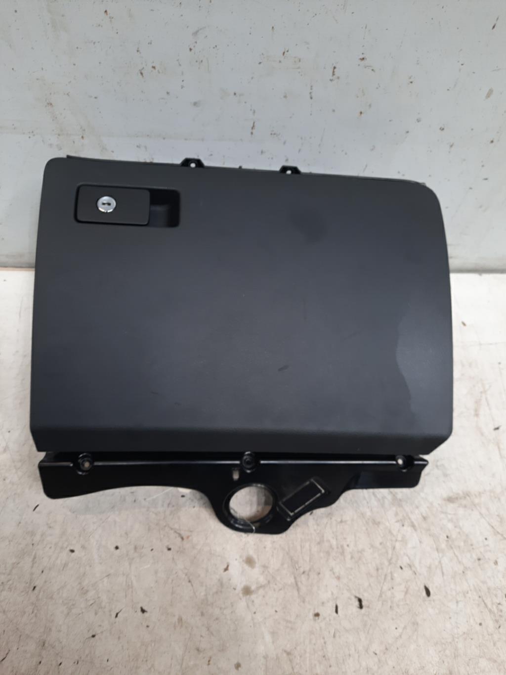 Vano portaoggetti VOLKSWAGEN PASSAT 5 BREAK Diésel - 1