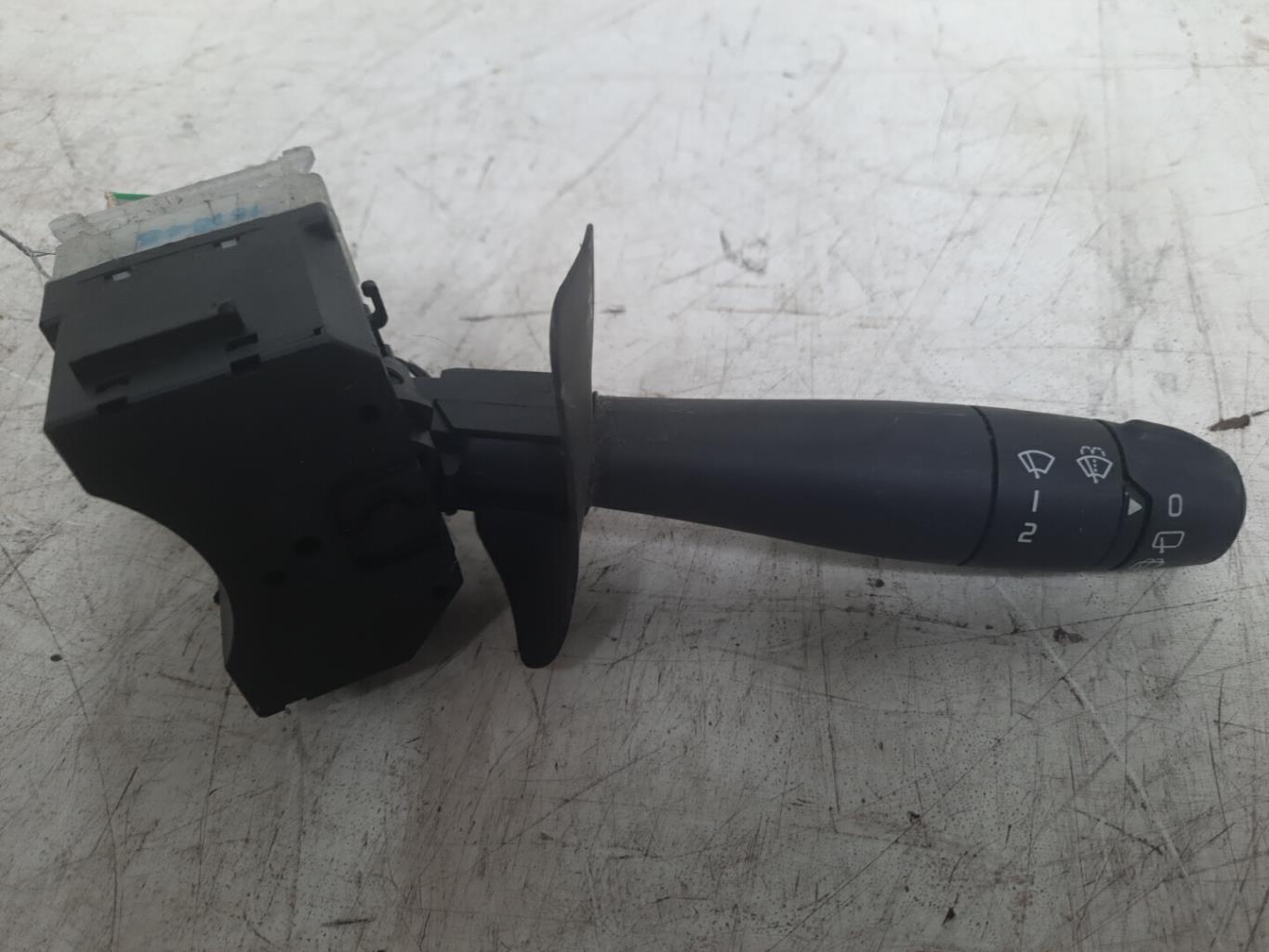 Commodo d'essuie glaces RENAULT CLIO 2 PHASE 2 Diesel - 1