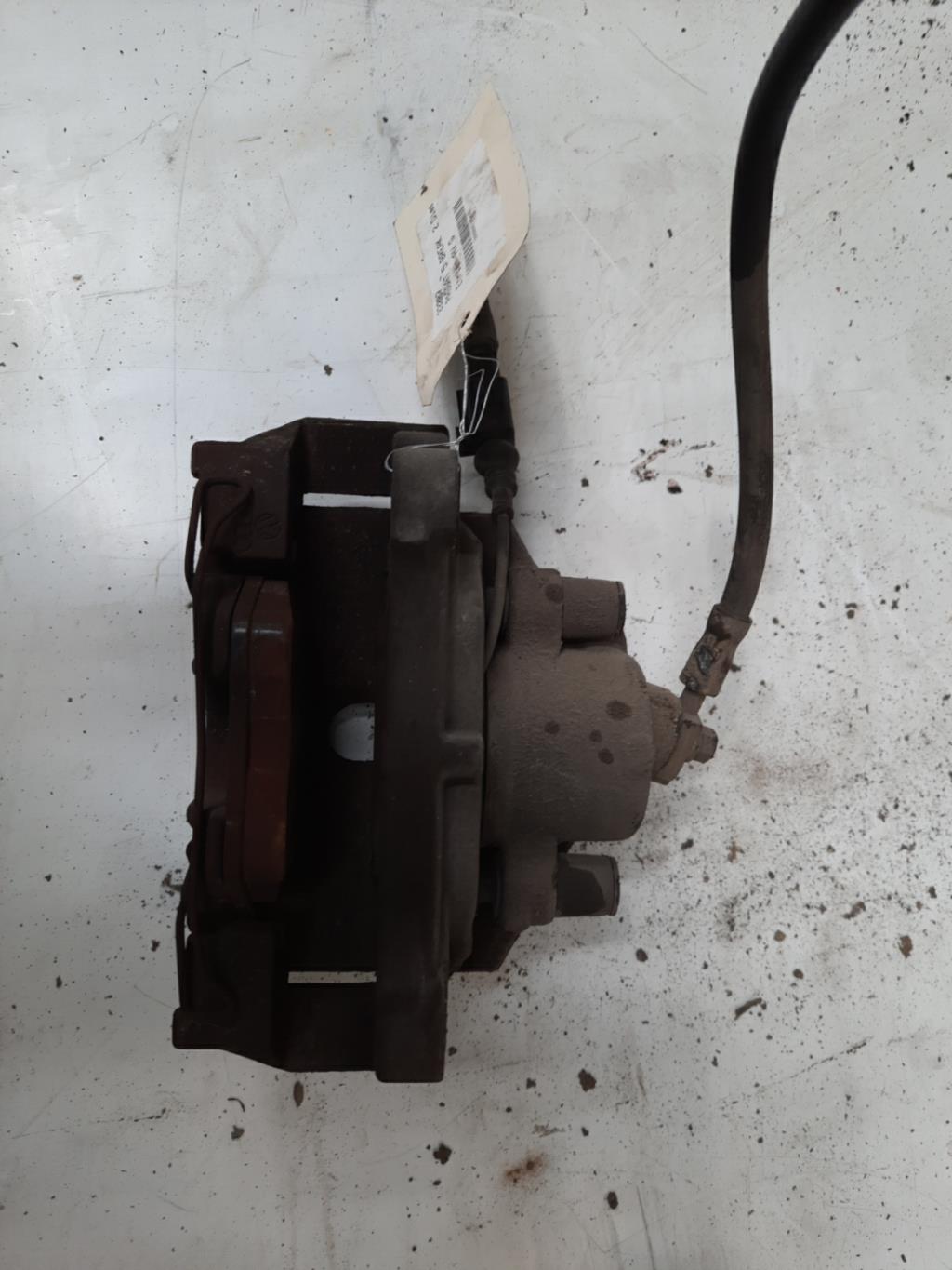 Pinza freni anteriore sinistra VOLKSWAGEN PASSAT 5 BREAK Diésel - 1