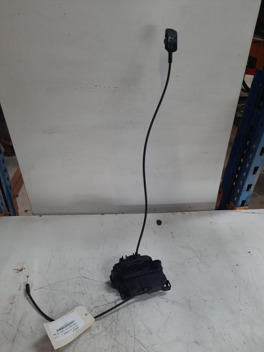 Chiusura centralizzata posteriore destra RENAULT CLIO 3 PHASE 1 Diésel - 1