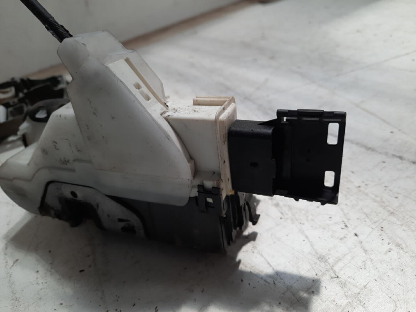 Chiusura centralizzata anteriore sinistra CITROEN C3 2 PHASE 1 Diésel - 1