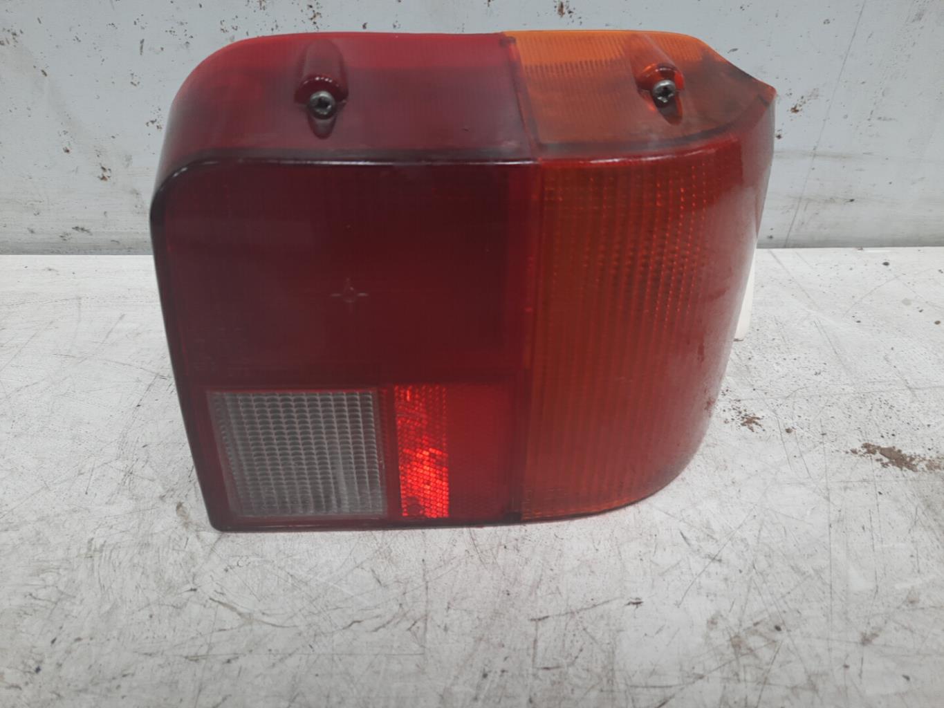 Fanale posteriore principale destro (luci) PEUGEOT 205 PHASE 2 Gasolina - 1