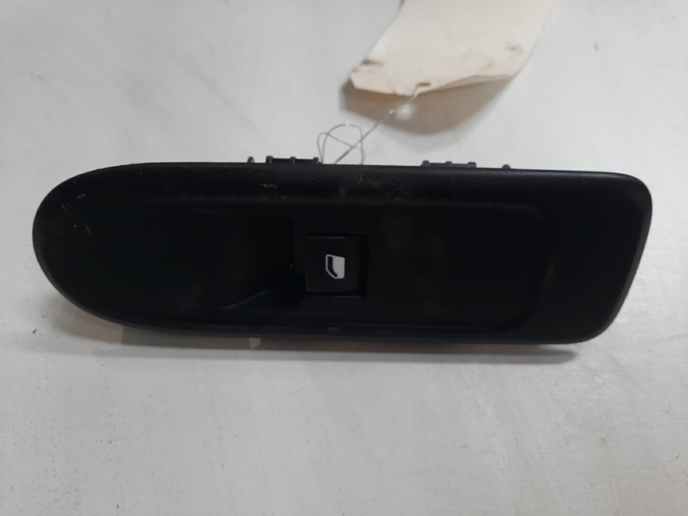 Interruttore lavacristalli anteriore destro CITROEN C3 2 PHASE 1 Diésel - 1