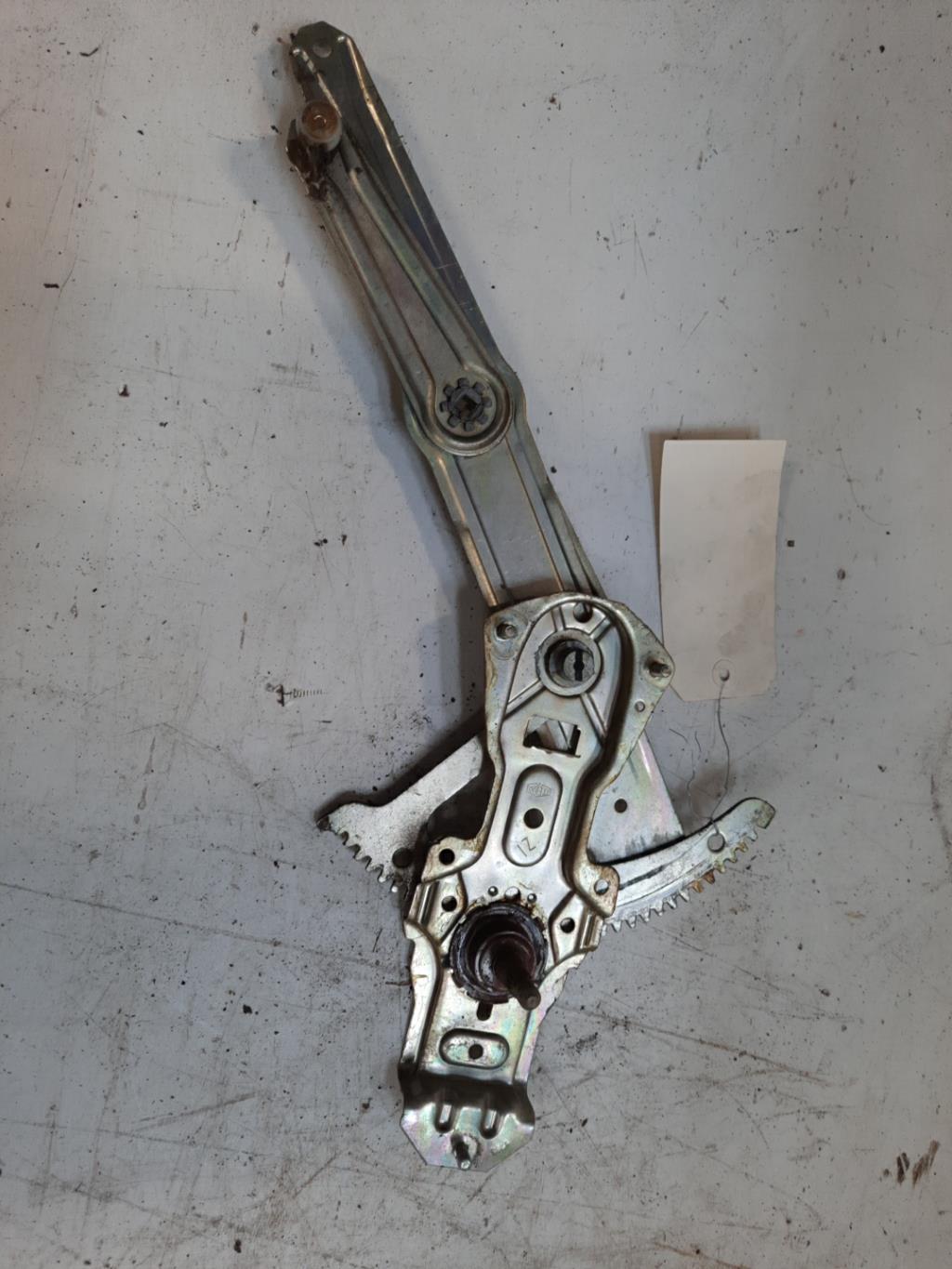 Alzacristalli manuale posteriore sinistro PEUGEOT 205 PHASE 2 Gasolina - 1