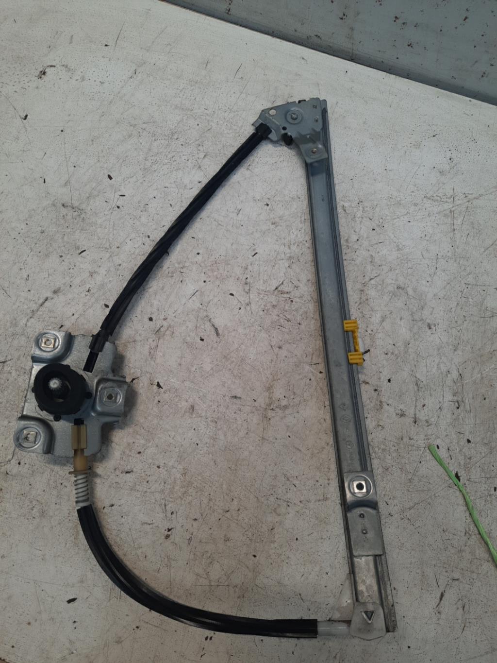Alzacristalli manuale anteriore destro RENAULT MEGANE 1 PHASE 1 Gasolina - 1
