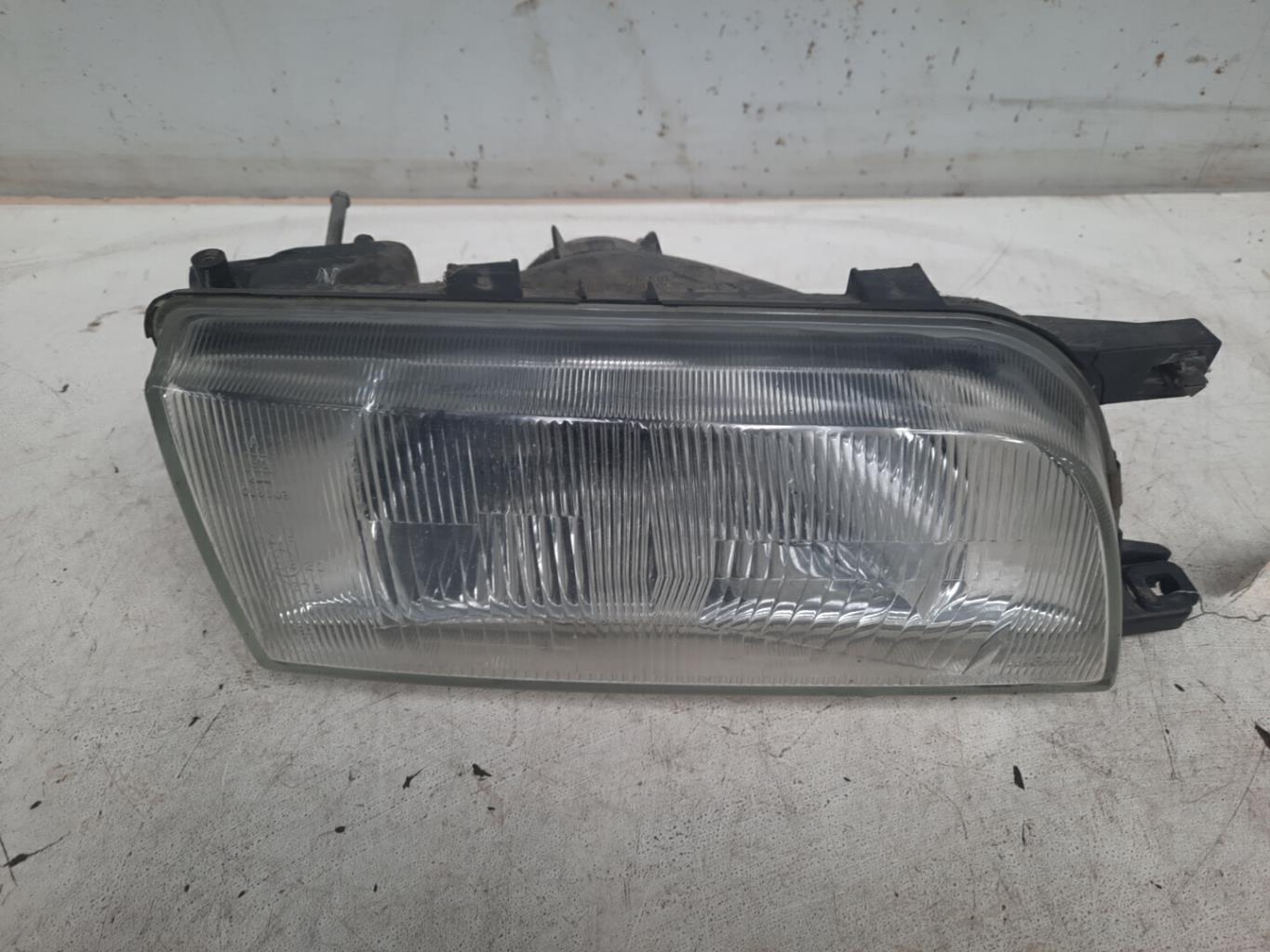 Gruppo ottico anteriore principale destro (luci)(faro) NISSAN SUNNY 3 Gasolina - 1