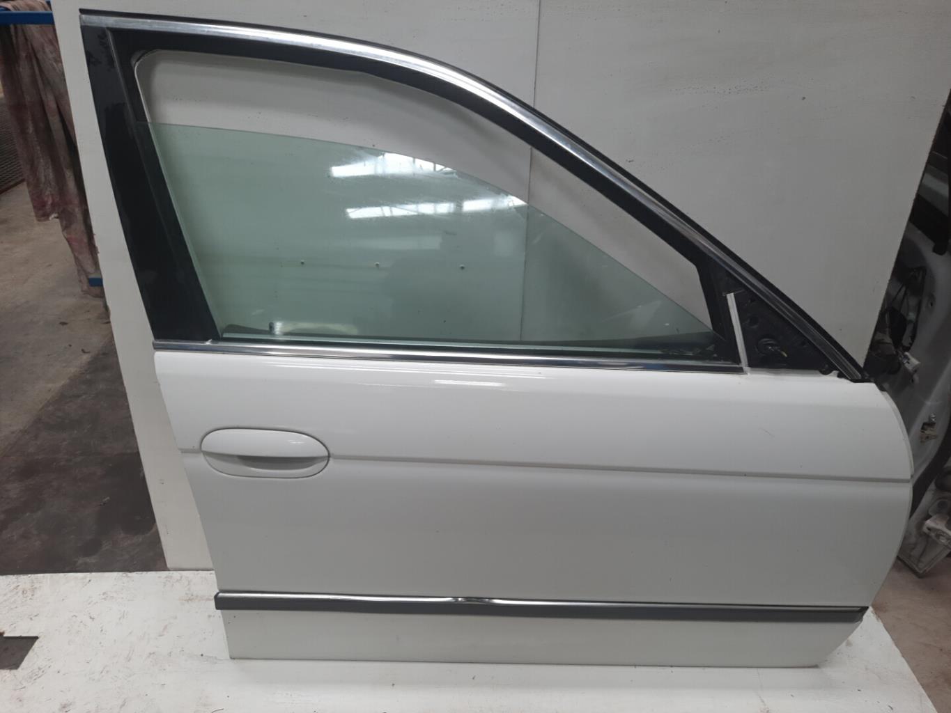 Portiera anteriore destra BMW SERIE 5 E39 PHASE 1 Diésel - 1