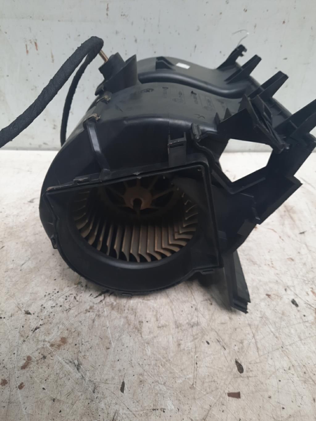 Pulseur d'air BMW SERIE 5 E39 PHASE 1 Diesel - 1