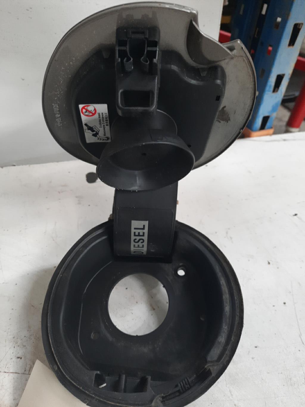 Trappe d'essence RENAULT MEGANE 3 PHASE 2 Diesel - 1