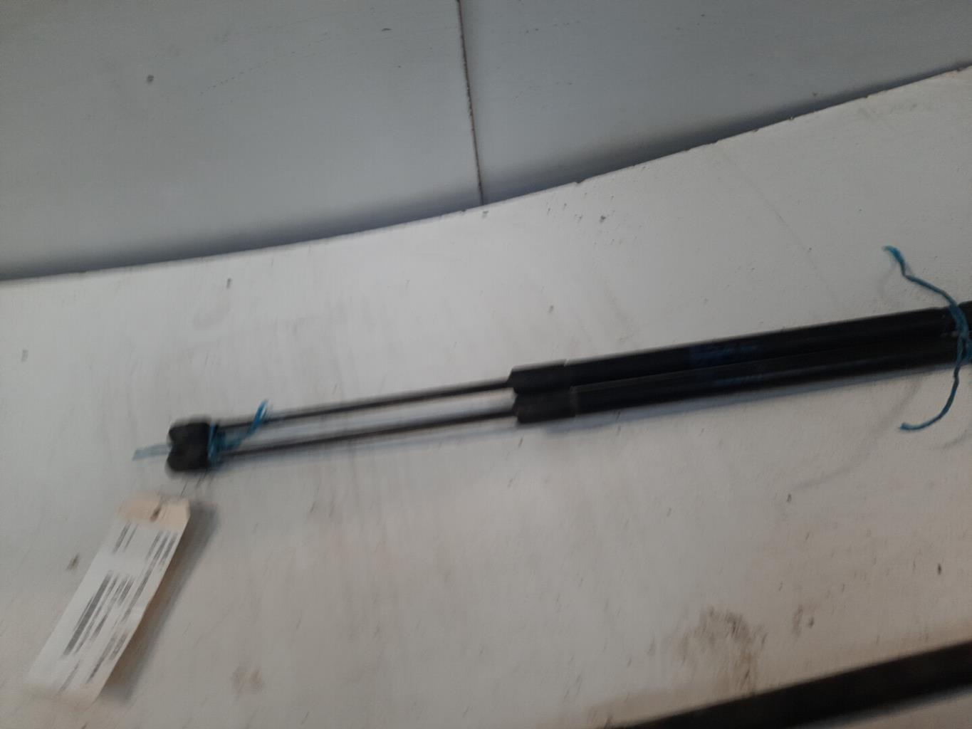 Molla a gas bagagliaio VOLKSWAGEN POLO 5 PHASE 1 Diésel - 1