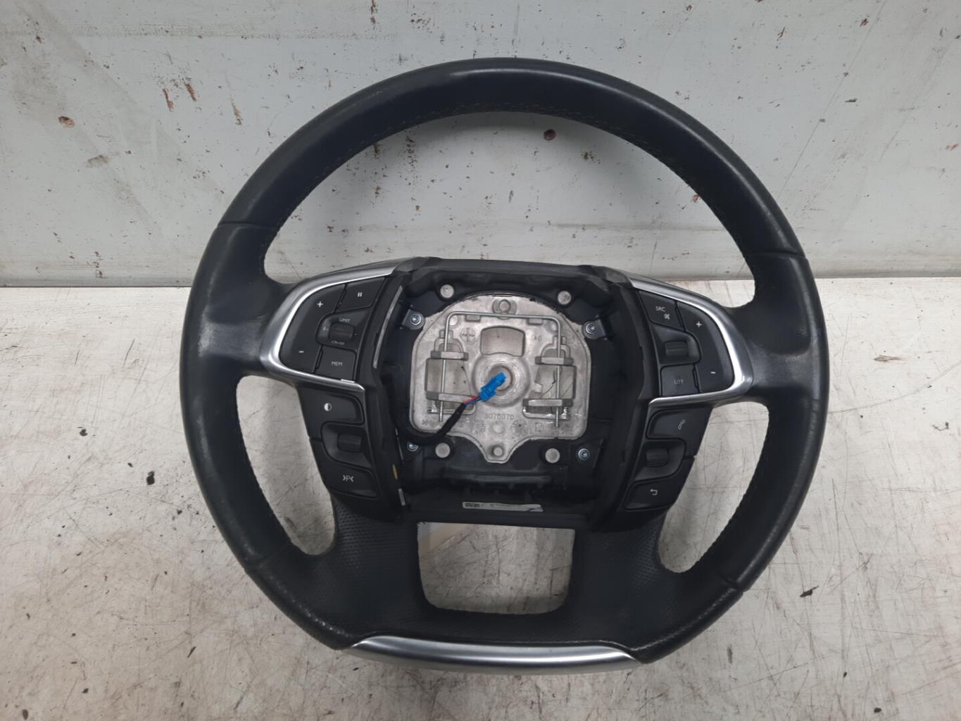 Volant CITROEN C4 2 PHASE 1 Diesel - 1