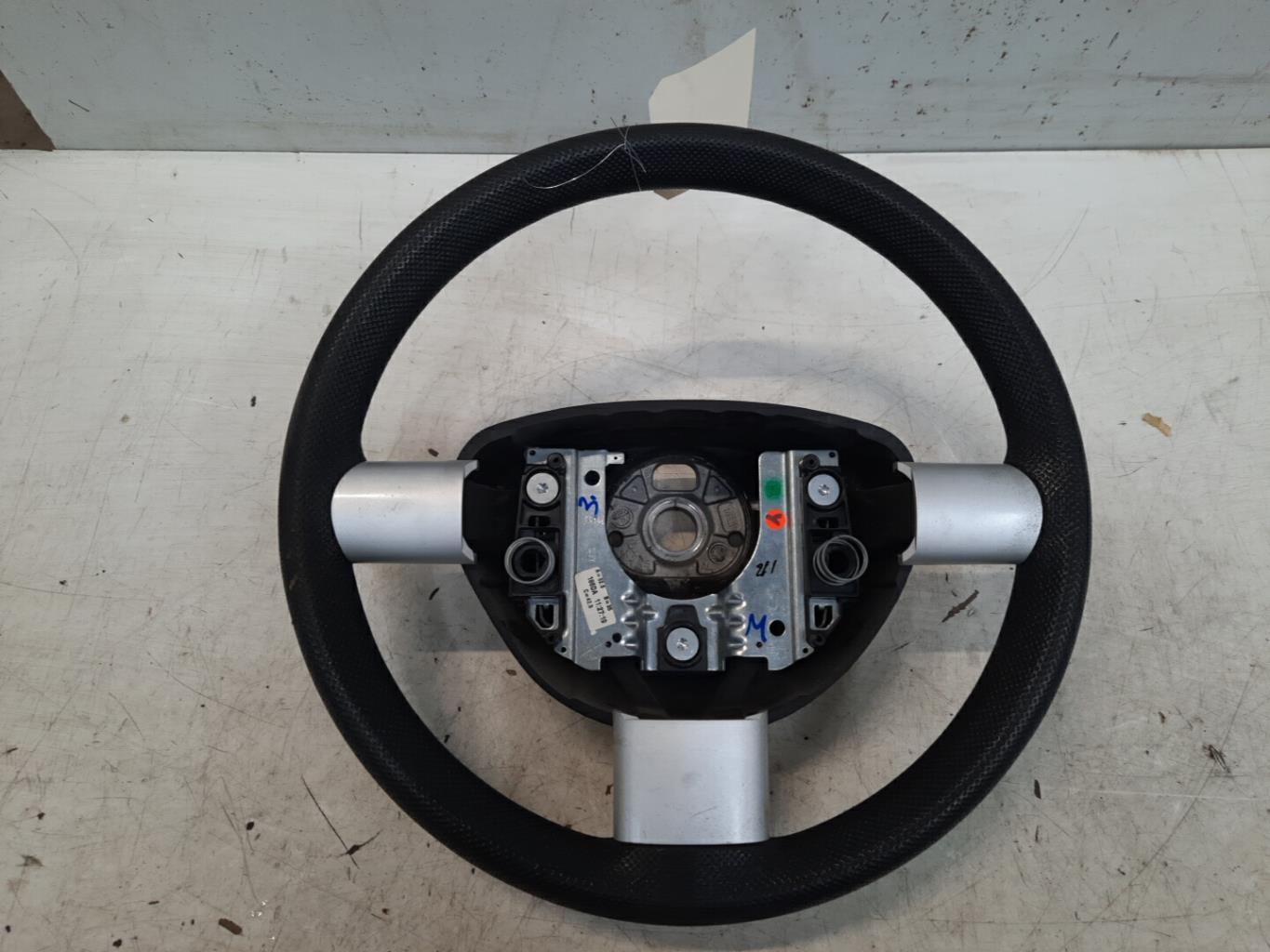 Volante VOLKSWAGEN NEW BEETLE 1 PHASE 1 Gasolina - 1