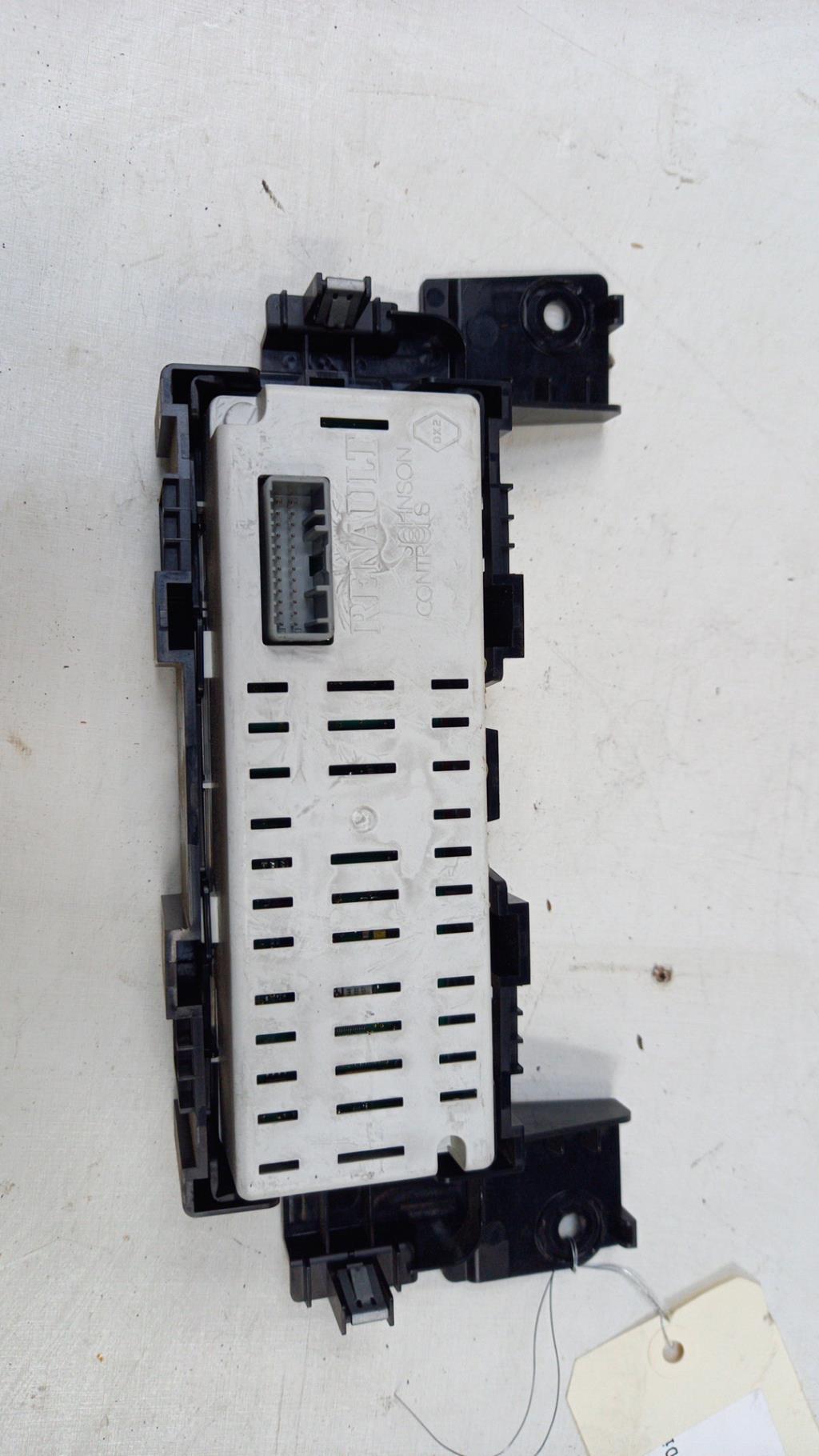 Monitor display RENAULT LAGUNA 3 PHASE 1 Diésel - 1