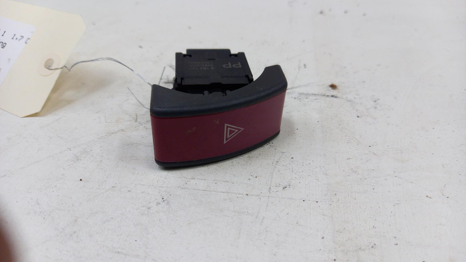 Bouton de warning OPEL CORSA C PHASE 1 Diesel - 1