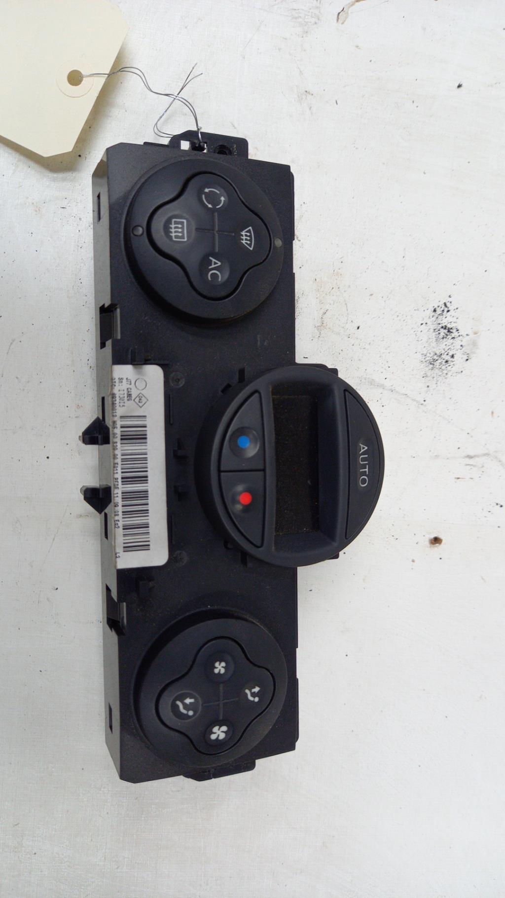 Commande chauffage RENAULT MODUS Diesel - 1