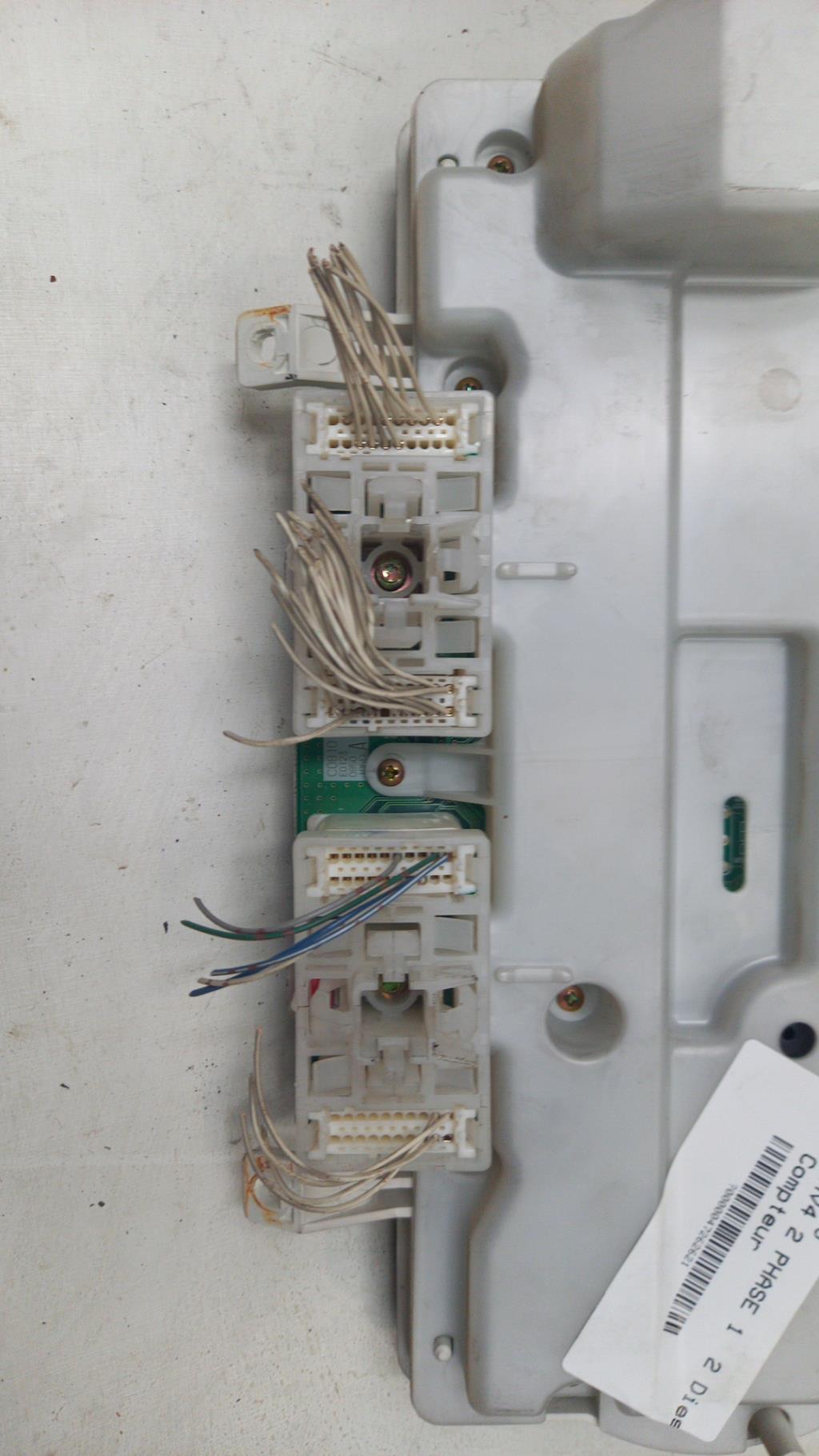 Compteur TOYOTA RAV4 2 PHASE 1 Diesel - 1