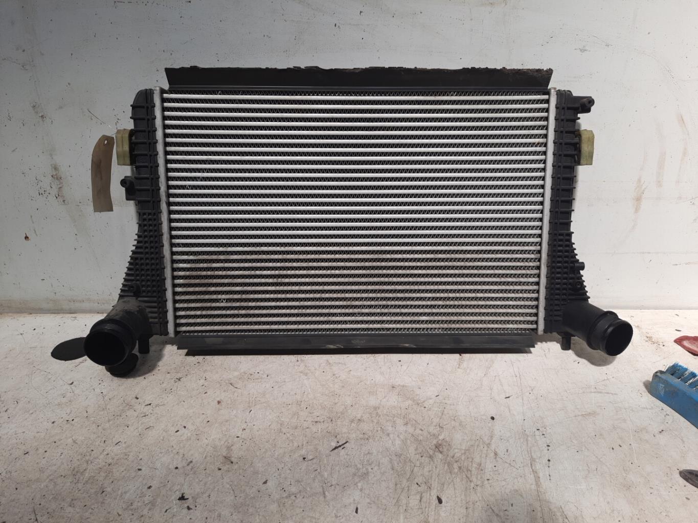 Scambiatore aria (Intercooler) VOLKSWAGEN PASSAT 5 BREAK Diésel - 1