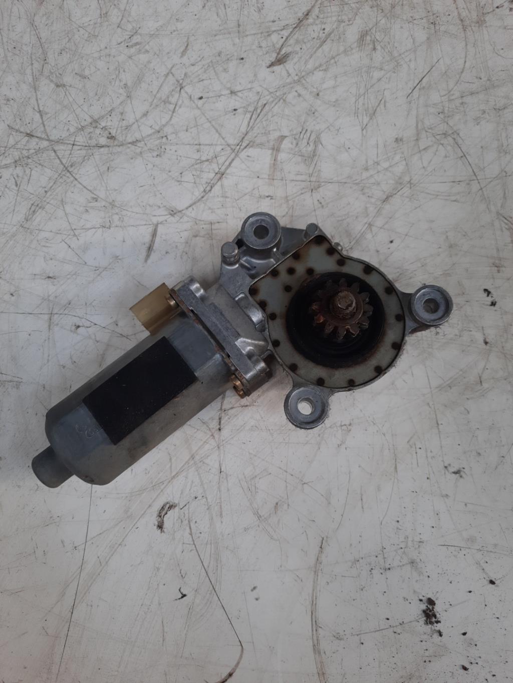 Motore alzacristalli anteriore sinistro VOLVO 850 PHASE 2 BREAK Diésel - 1