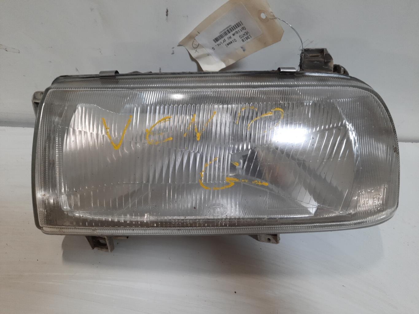 Gruppo ottico anteriore principale sinistro (luci)(faro) VOLKSWAGEN VENTO Diésel - 1