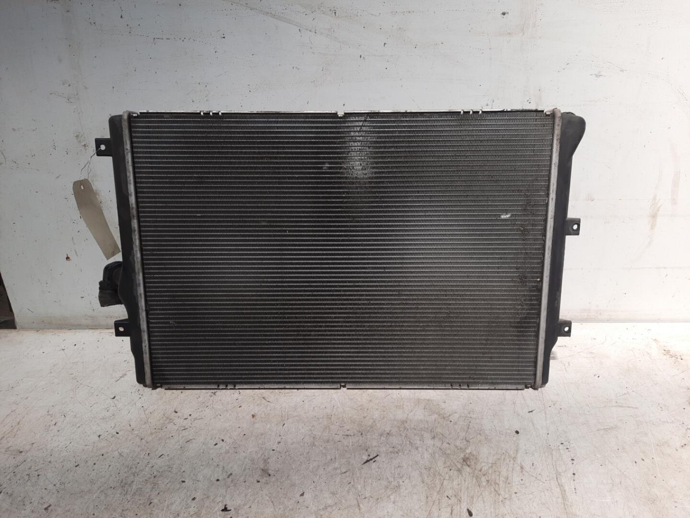 Radiateur eau VOLKSWAGEN PASSAT 5 BREAK Diesel - 1