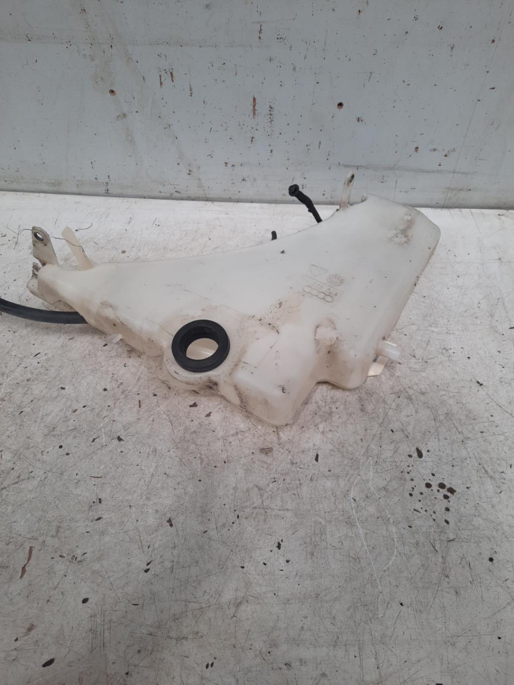 Vase de lave glace AUDI A4 3 PHASE 2 Diesel - 1