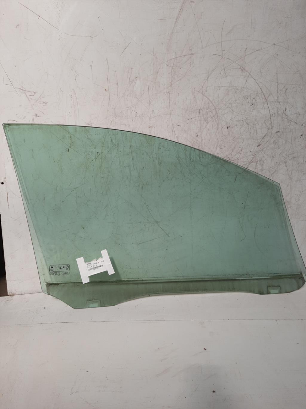 Vitre avant gauche FORD C-MAX 1 PHASE 2 Diesel - 1