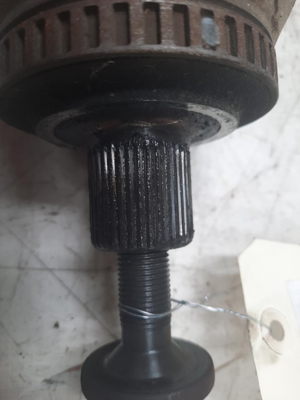 Giunto cardanico albero di trasmissione sinistro AUDI A4 2 CABRIO PHASE 2 Diésel - 1