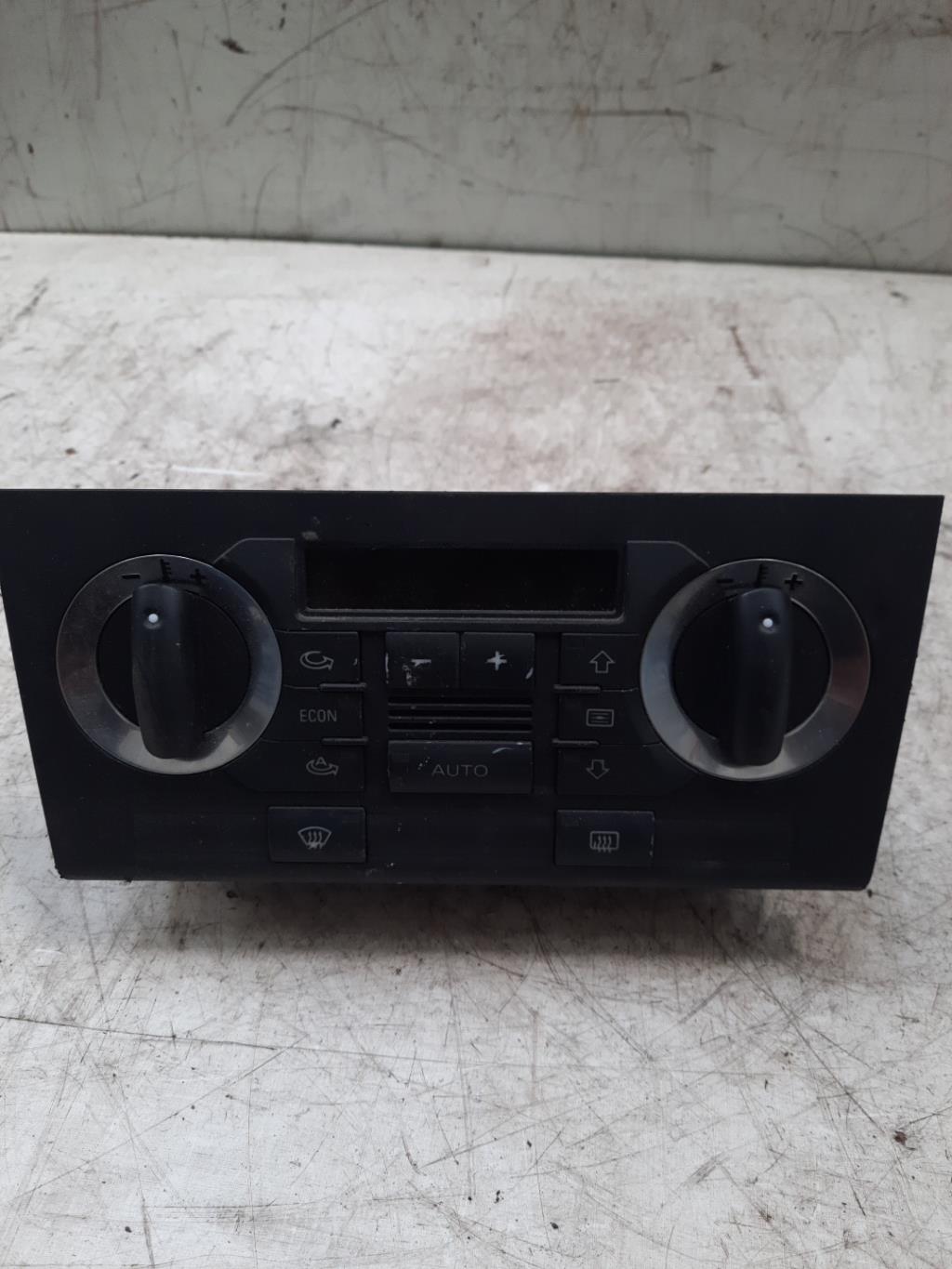 Commande chauffage AUDI A3 2 PHASE 1 Essence - 1
