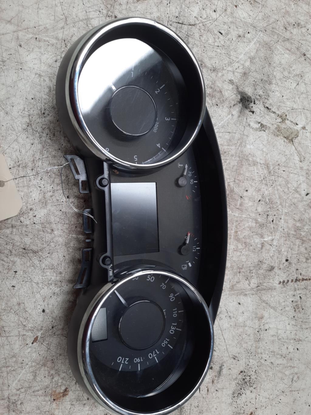 Compteur PEUGEOT 3008 1 PHASE 1 Diesel - 1