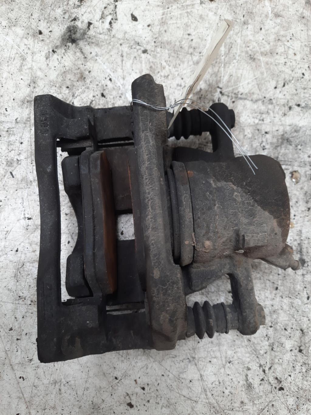 Pinza freni anteriore destra RENAULT CLIO 3 PHASE 2 Diésel - 1
