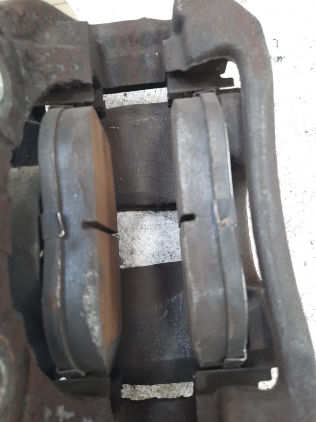Pinza freni anteriore sinistra PEUGEOT 207 Gasolina - 1